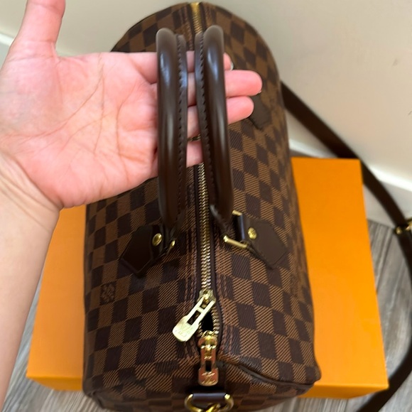 Sold‼️ Authentic Louis Vuitton Speedy Bandouliere 30 - Picture 4 of 14